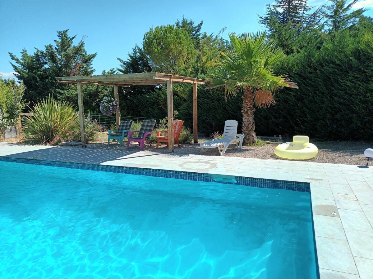 Chalet Banane Devant Piscine, A 6Km Du Festival De Piano De La Roque D'Antheron Rognes Kültér fotó